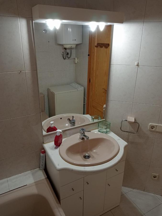 Apartamento Con Terraza Y Vistas Panoramicas En Tauell ภายนอก รูปภาพ
