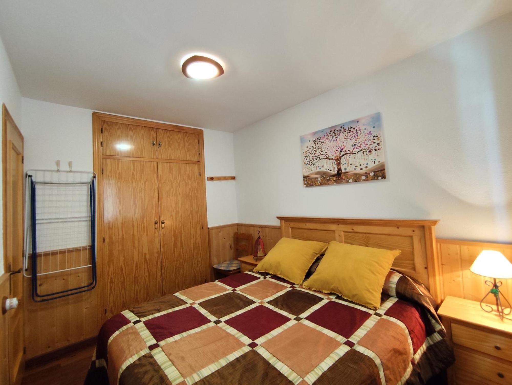 Apartamento Con Terraza Y Vistas Panoramicas En Tauell ภายนอก รูปภาพ